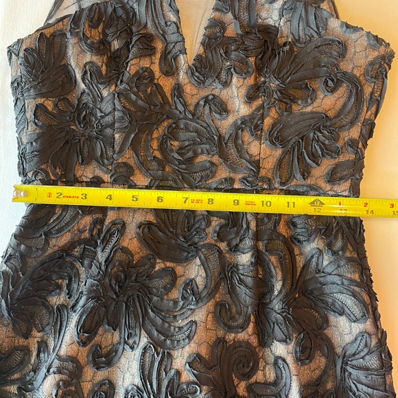 BCBGMaxAzria Black Floral Embroidered Illusion Sheath Dress Size 2 - Picture 5 of 12